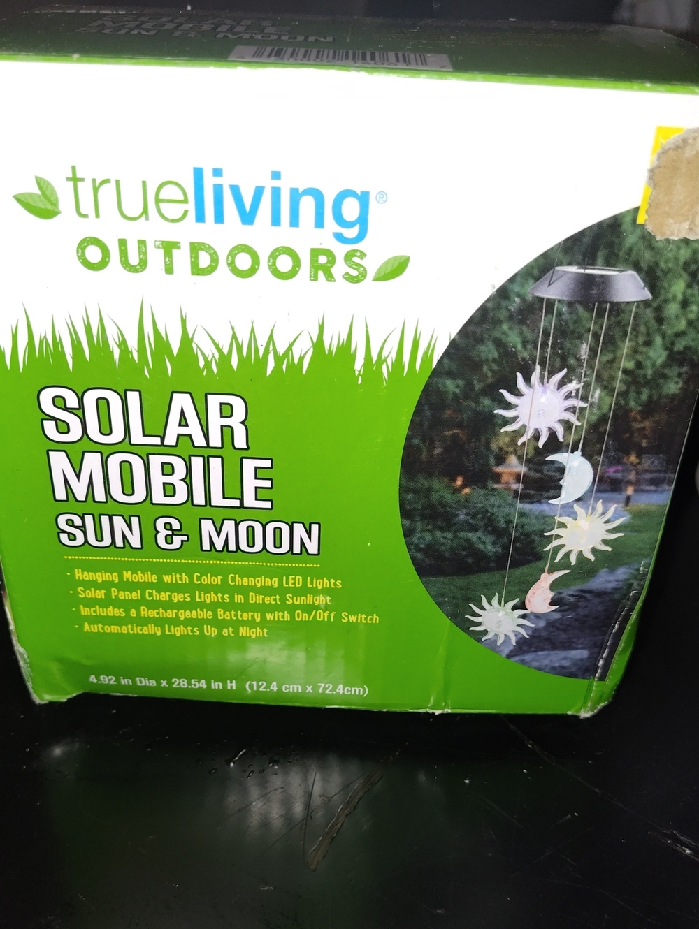 trueliving Outdoors Solar Sun & Moon Mobile in Green